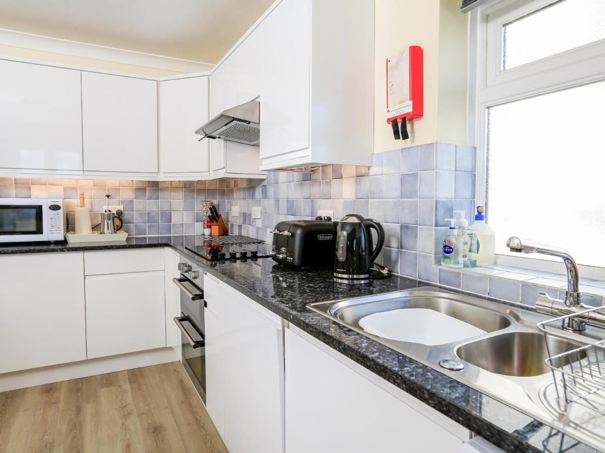 4 Lyndhurst Солкомб Экстерьер фото